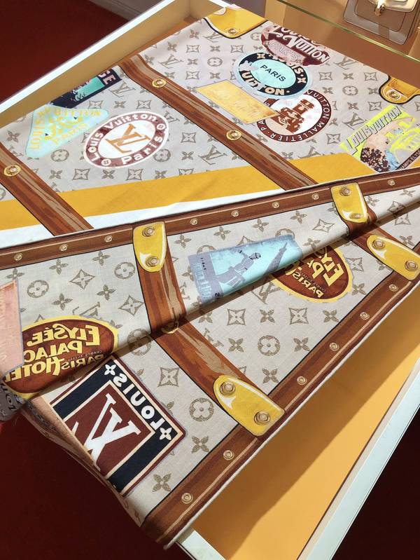 Louis Vuitton Scarf LVC00582 Louis Vuitton Scarf LVC00582